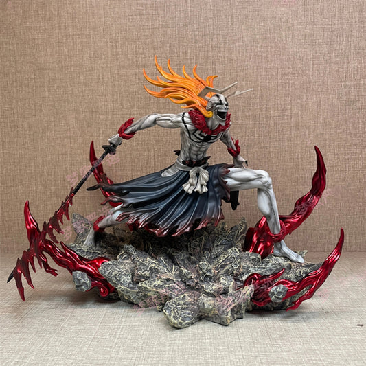 Hollowfied Ichigo statue