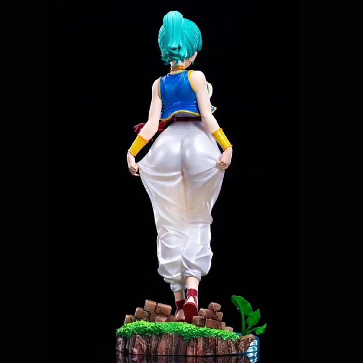 Dragon ball Bulma figure