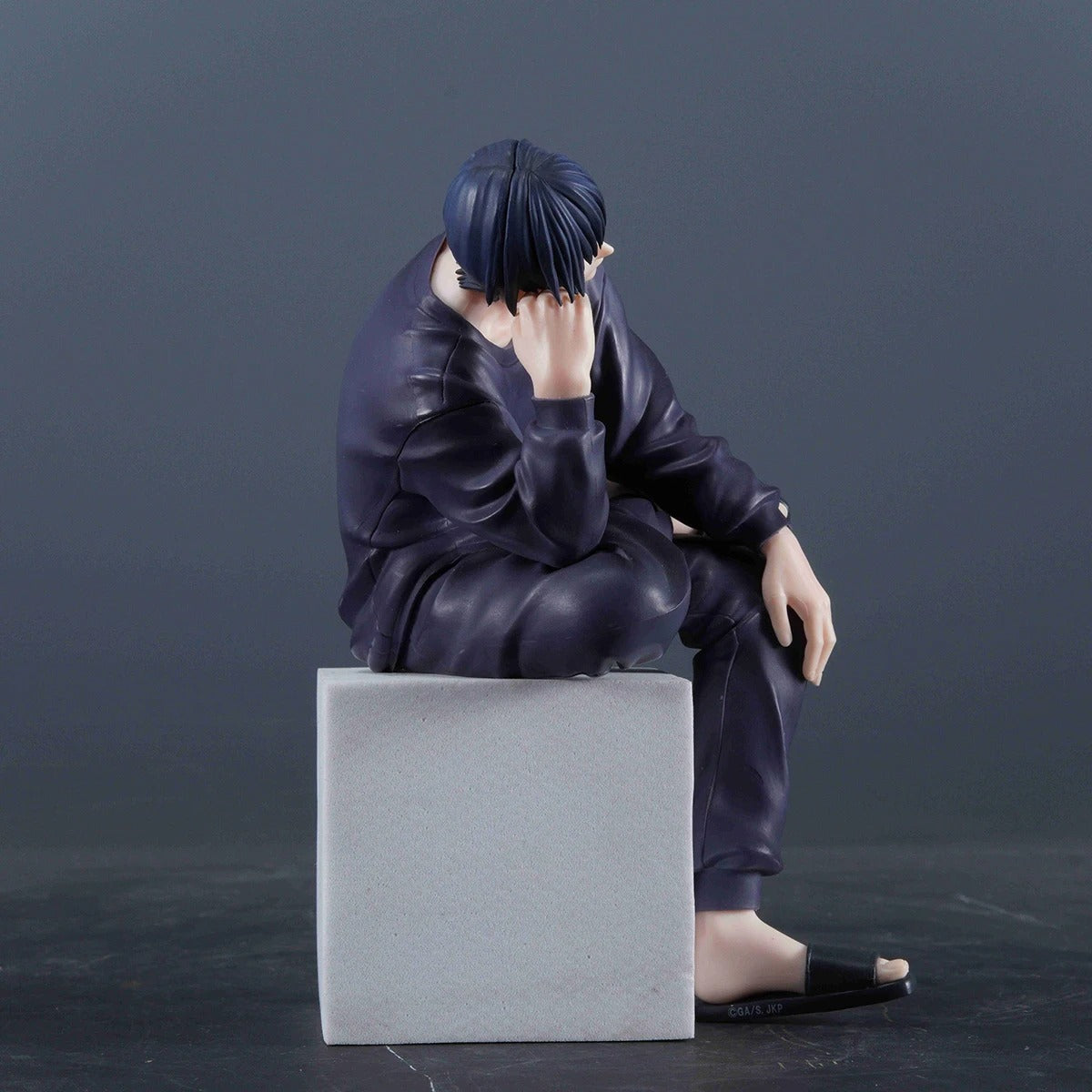 Toji Fushiguro Statue